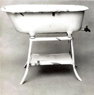 Vasca da bagno 1960.jpg